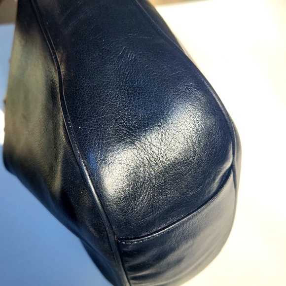 Gucci Bamboo 1947 Collection - Black Vintage Shoulder Bag with Bamboo Handle - Picture 15 of 16